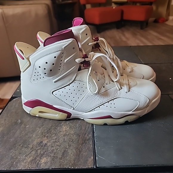 Air Jordan 6 Maroon 2015 Men’s size 11 - Picture 3 of 7
